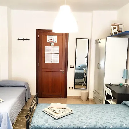 Oda ve Kahvaltı Le Saline 3*